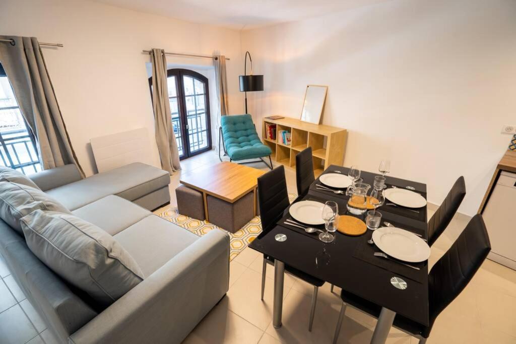 La Veilleuse - Appartement Au Coeur Du Centre Ville Лимож Екстериор снимка
