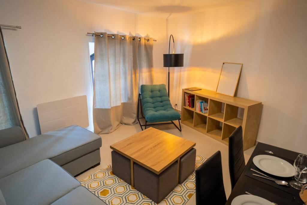 La Veilleuse - Appartement Au Coeur Du Centre Ville Лимож Екстериор снимка